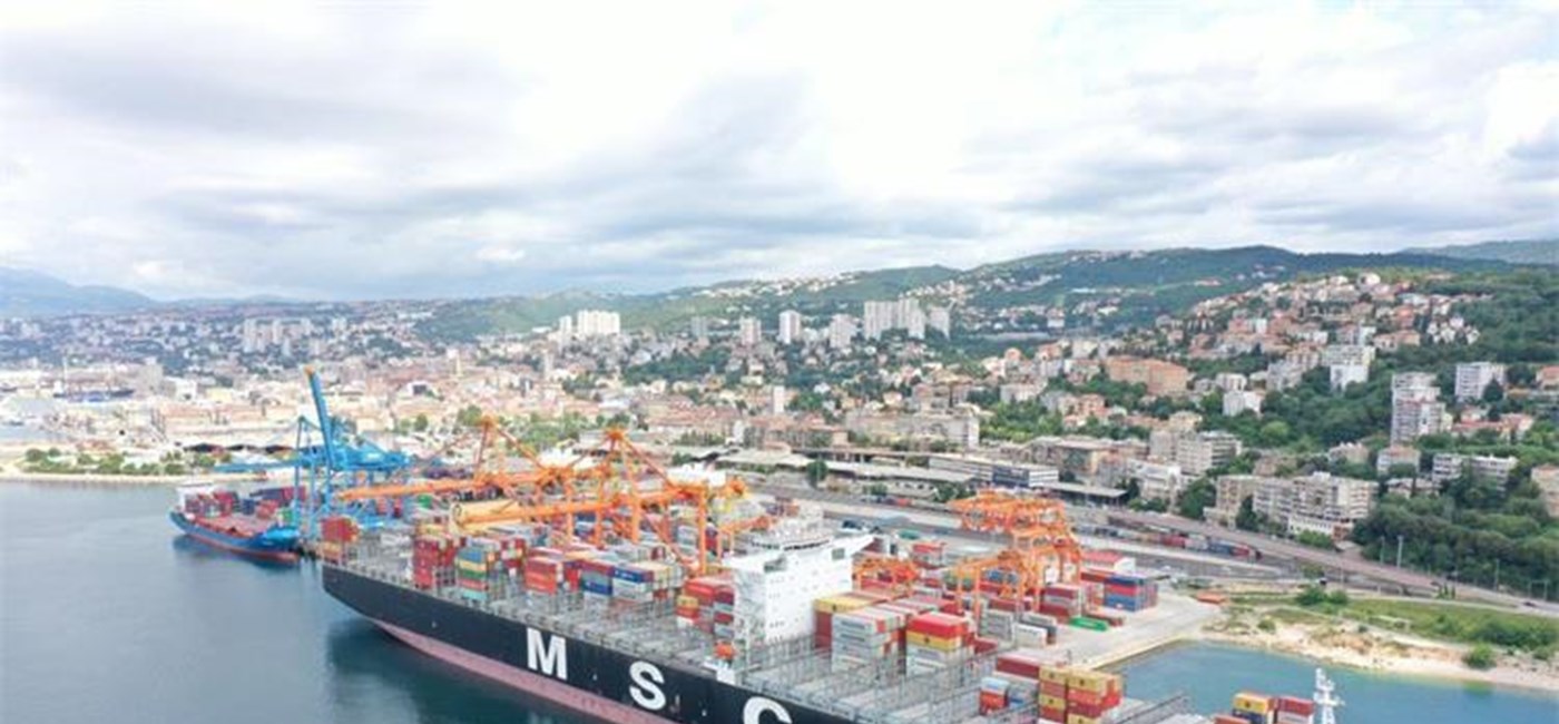 Nastavljeno dopremanje zaštitne opreme u Hrvatsku za suzbijanje epidemije koronavirusa